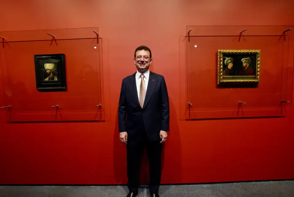 Ekrem Imamoglu at Istanbul Sanat