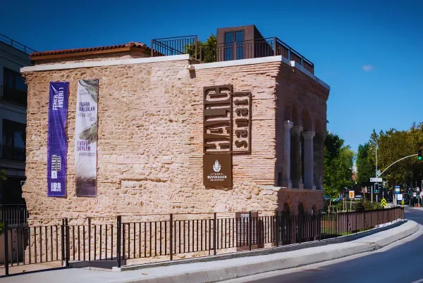 Haliç Sanat: Merging the Golden Horn with Art
